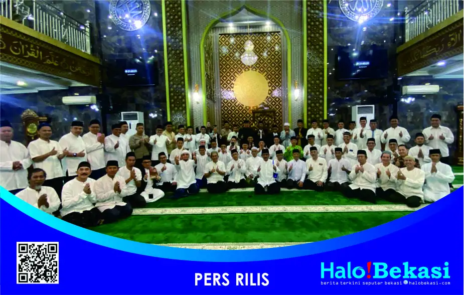 Wali Kota Bekasi Hadiri Tarawih Keliling di Masjid Jami Nurul Ikhwan, Sampaikan Perkembangan Tata Kelola Kota