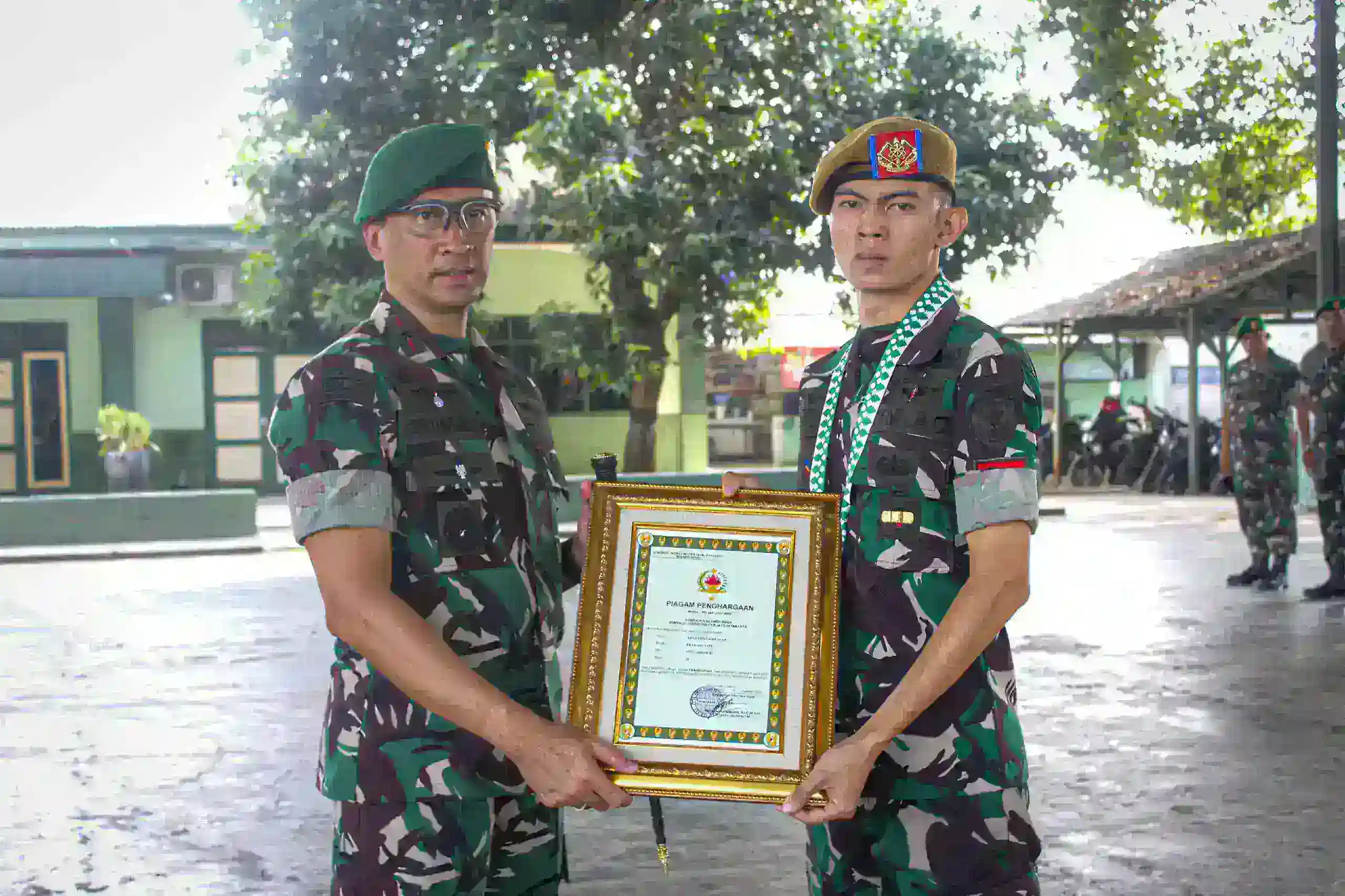 Dari Disiplin Menjadi Juara: Pratu Arya Raih Predikat Lulusan Terbaik Diktakeslap 2026