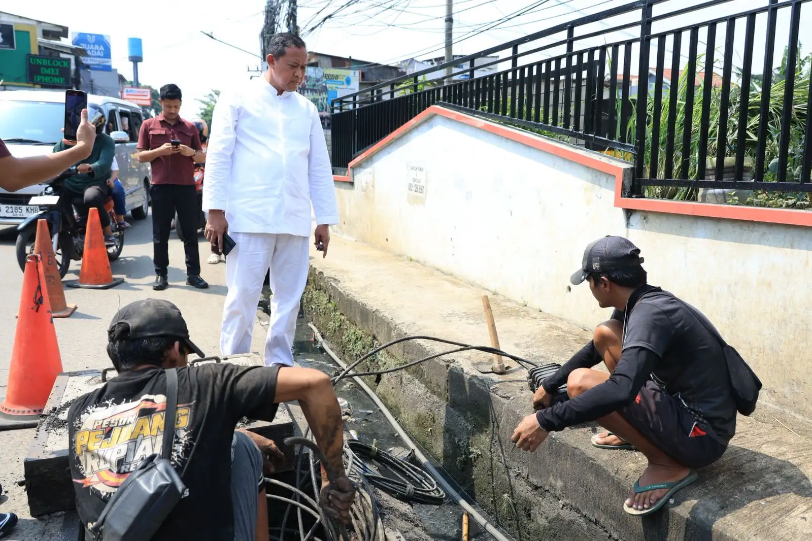 Galian Kabel Picu Kemacetan, Walikota Bekasi Kembali Tindak Galian Kabel Tak Berizin di Jatiasih