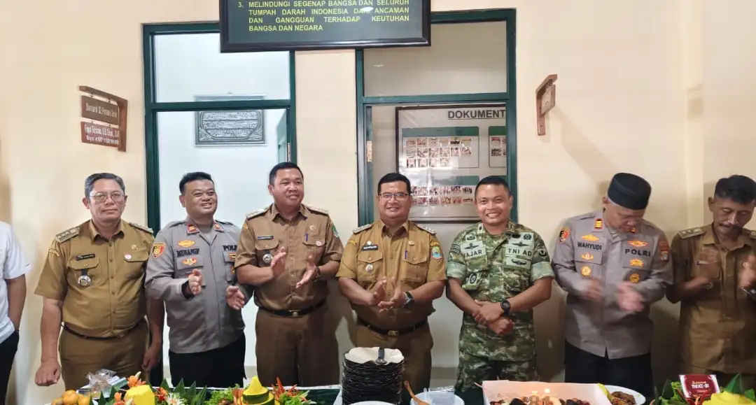Kejutan HUT ke-81 TNI, Tiga Pilar Sambangi Koramil 02/Pondok Gede