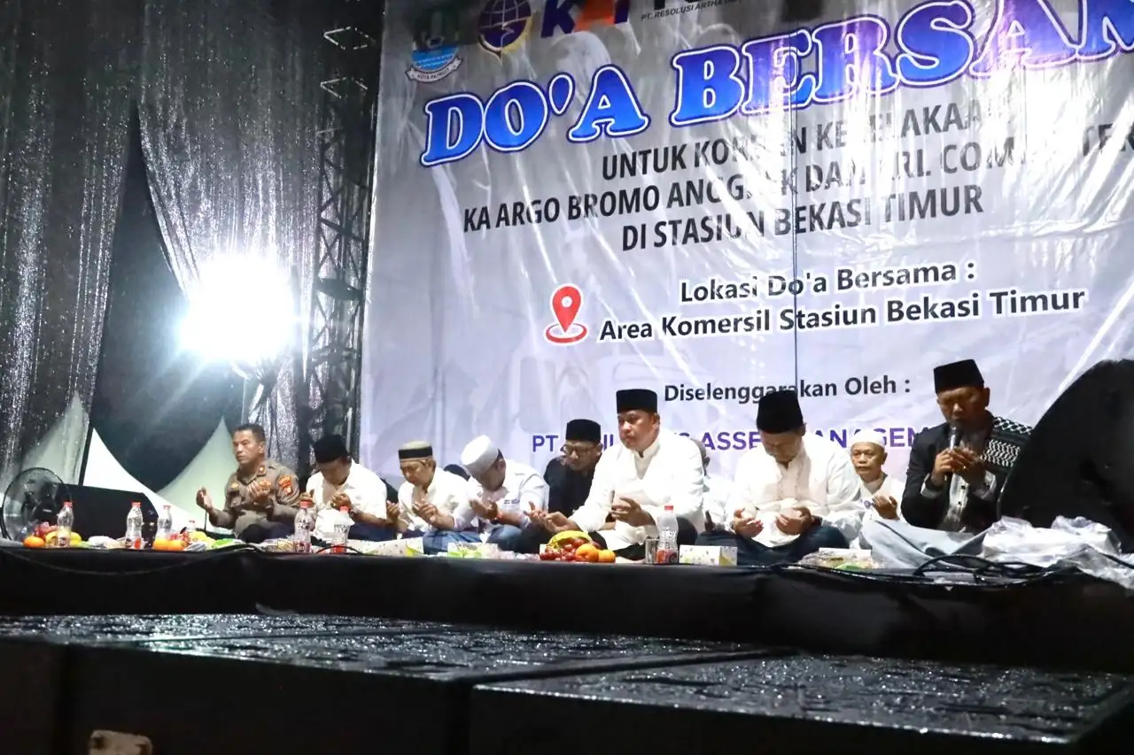 Wali Kota Bekasi Hadiri Doa Bersama Korban Kecelakaan KA di Stasiun Bekasi Timur