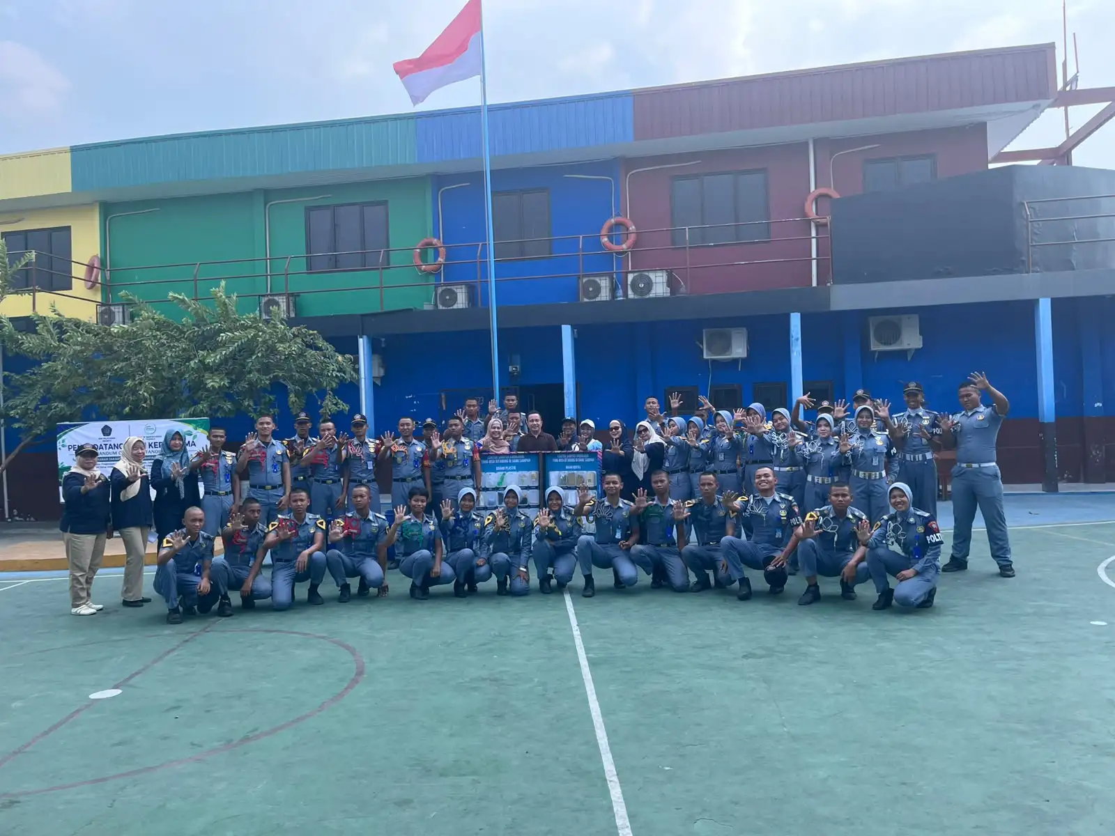 SMK Pelayaran Jakarta dan BSI Kumala Bersinergi, Bangun Budaya Sekolah Peduli Sampah