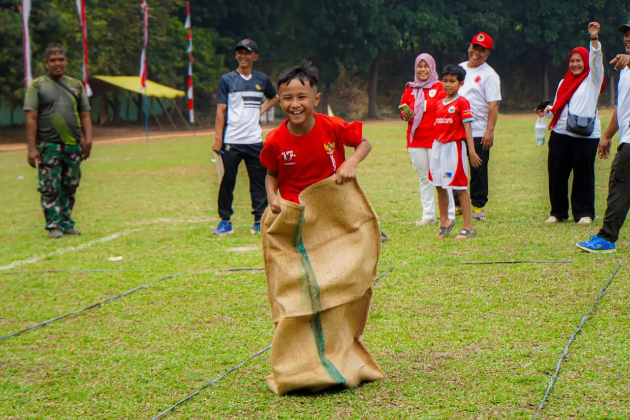 Meriahkan HUT RI ke-81, Anak-anak Prajurit Yon Arhanud 10/ABC Gelar Lomba Tradisional di Jakarta Selatan