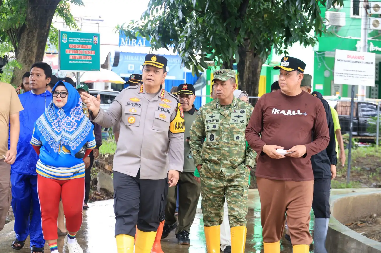 Sesuai Atensi Dari Presiden RI, Wali Kota Bekasi Bersama Forkopimda Gelar Korve di Sekitar Danau Duta Harapan